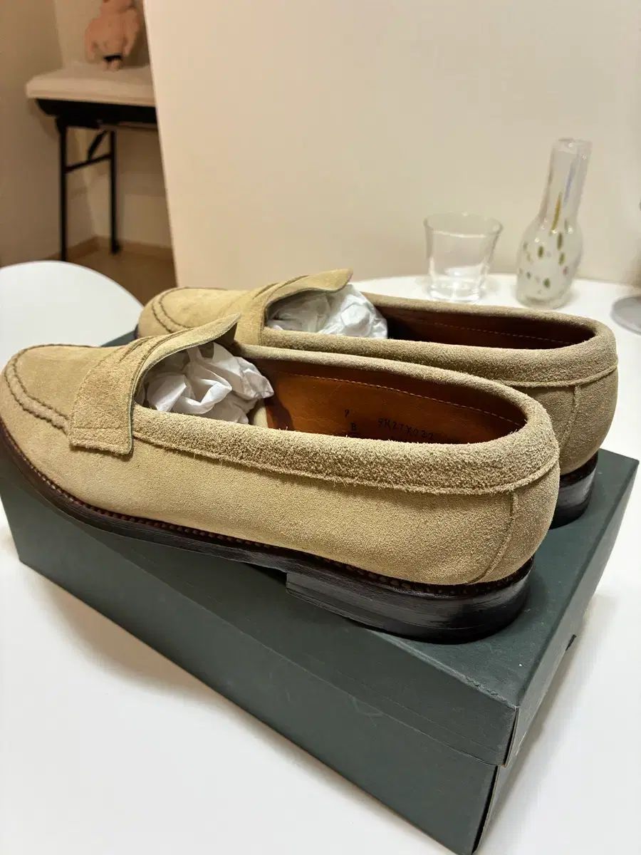 ALDEN 6244 9D タン アンラインド ローファー 出品