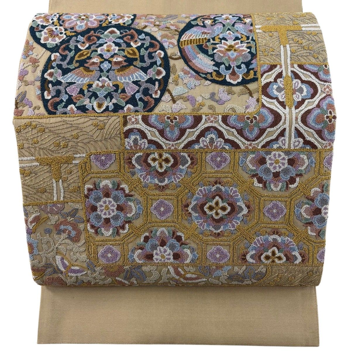 【美品】 袋帯 名品 関西仕立て 向い鳥 華文 相良刺繍 金糸 ベージュ お太鼓柄 正絹 【中古】