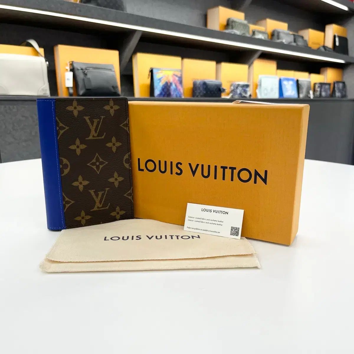ルイヴィトン マカサー パスポート 財布 新品