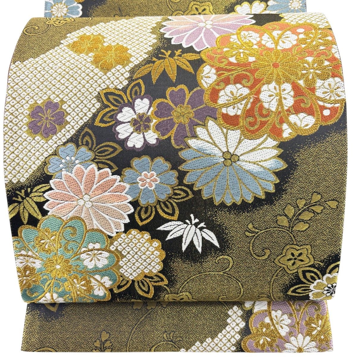 【美品】 袋帯 秀品 WA・カレン LONG VARIE 草花 花唐草 唐織 金糸 黒 六通 正絹 【中古】