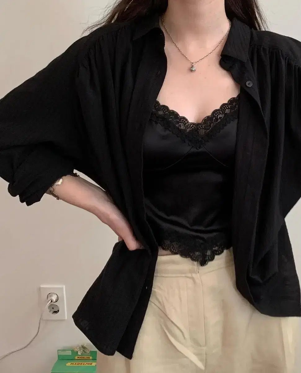 Sheiscute ジェイン シャツ ブラック + リネン スラックス M まとめ