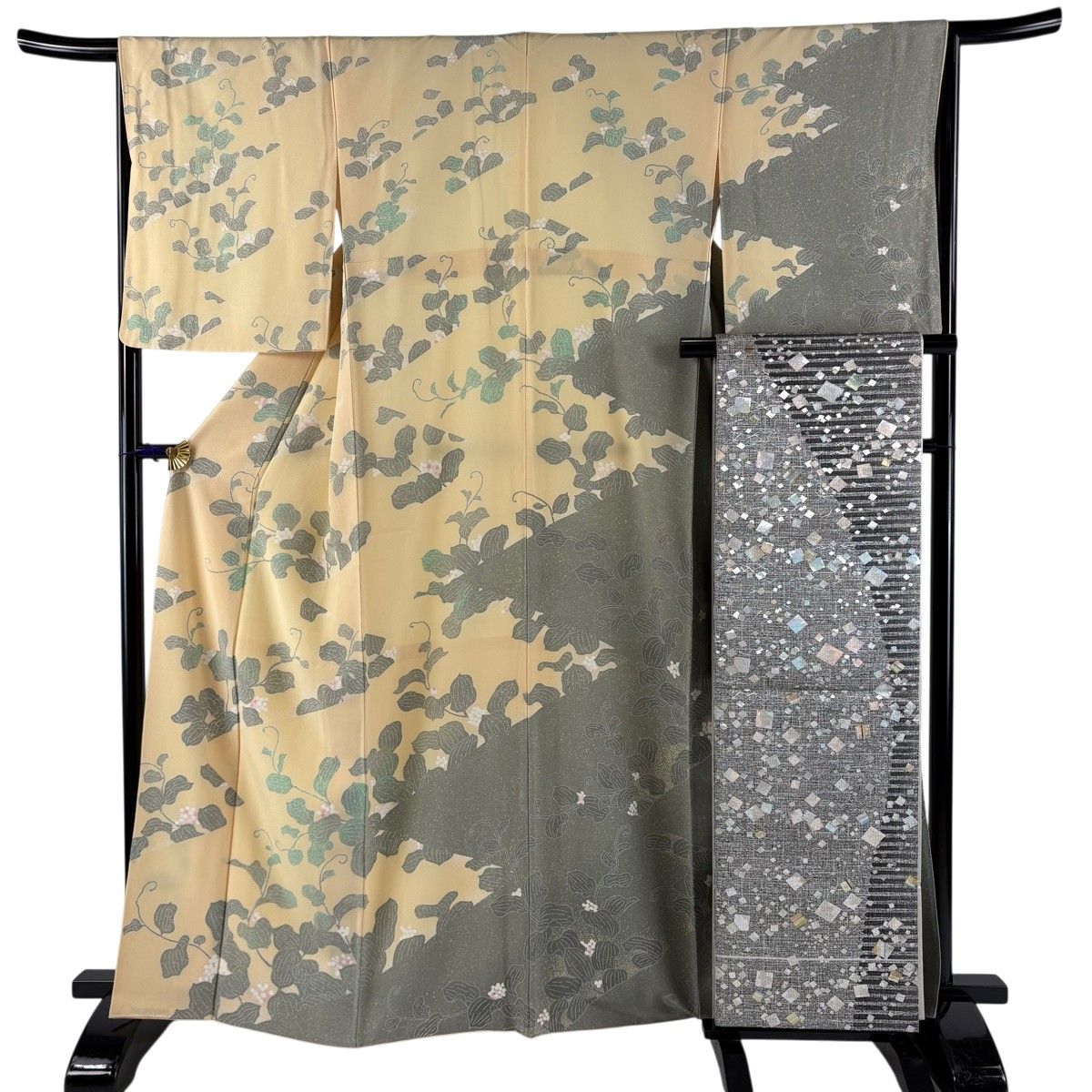 【美品】 訪問着 身丈163cm 裄丈66cm M 袷 袋帯セット 落款 草花 染め分け 薄オレンジ 正絹 秀品 【中古】