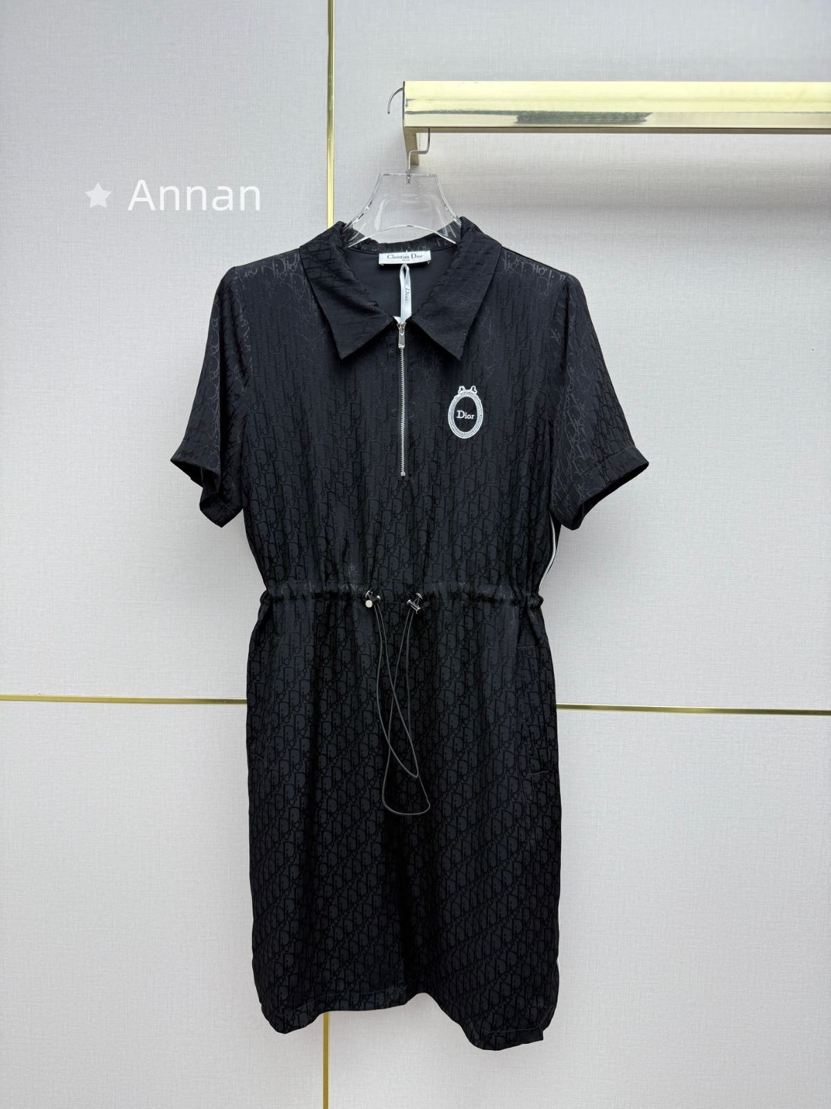 お洒落 即完売 新品！新品 CHRISTIAN DIOR クリスチャン ディオール ワンピース レディース
