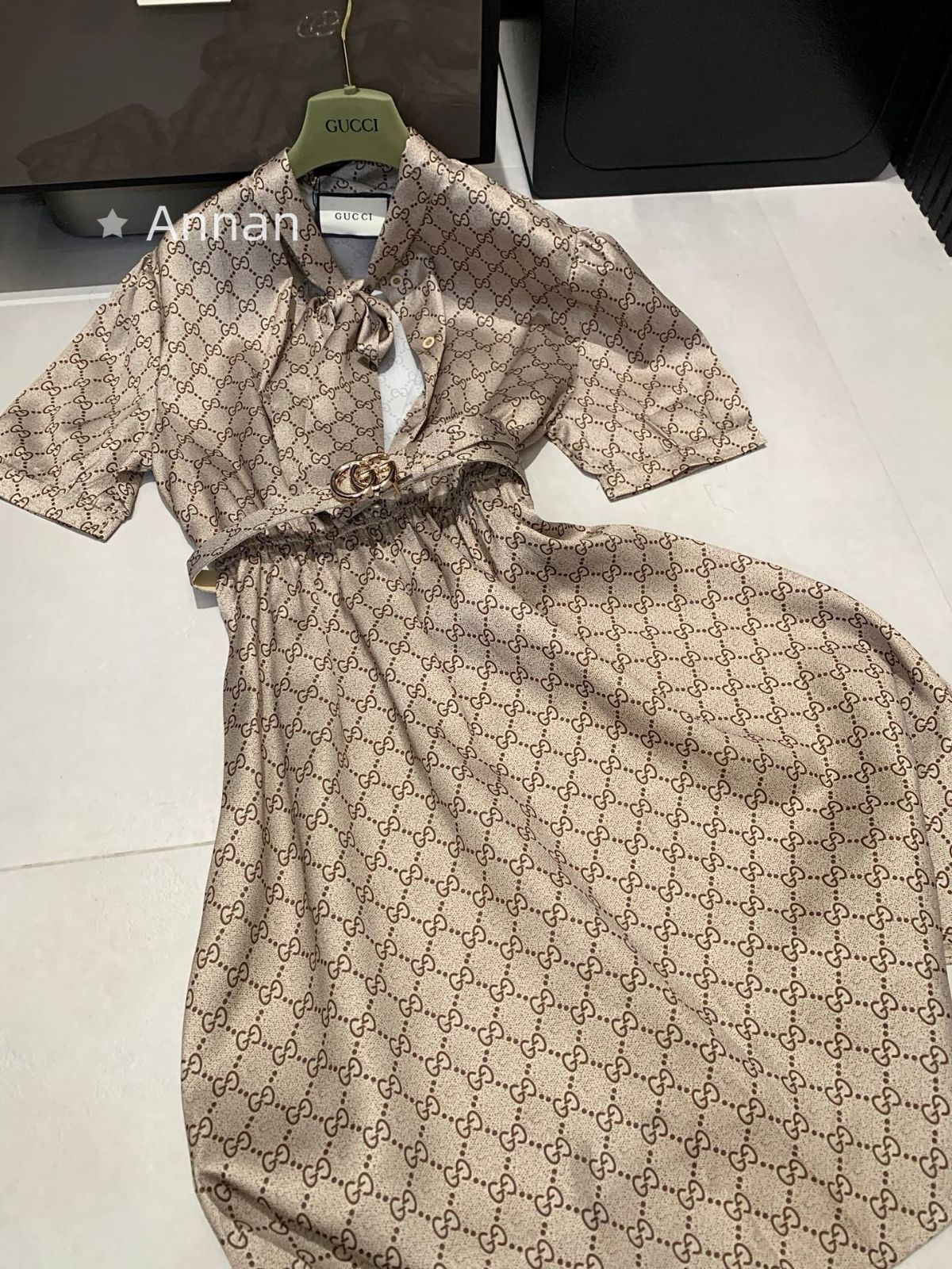 本日特価 本日限定！新品 GUCCI グッチ ワンピース レディース