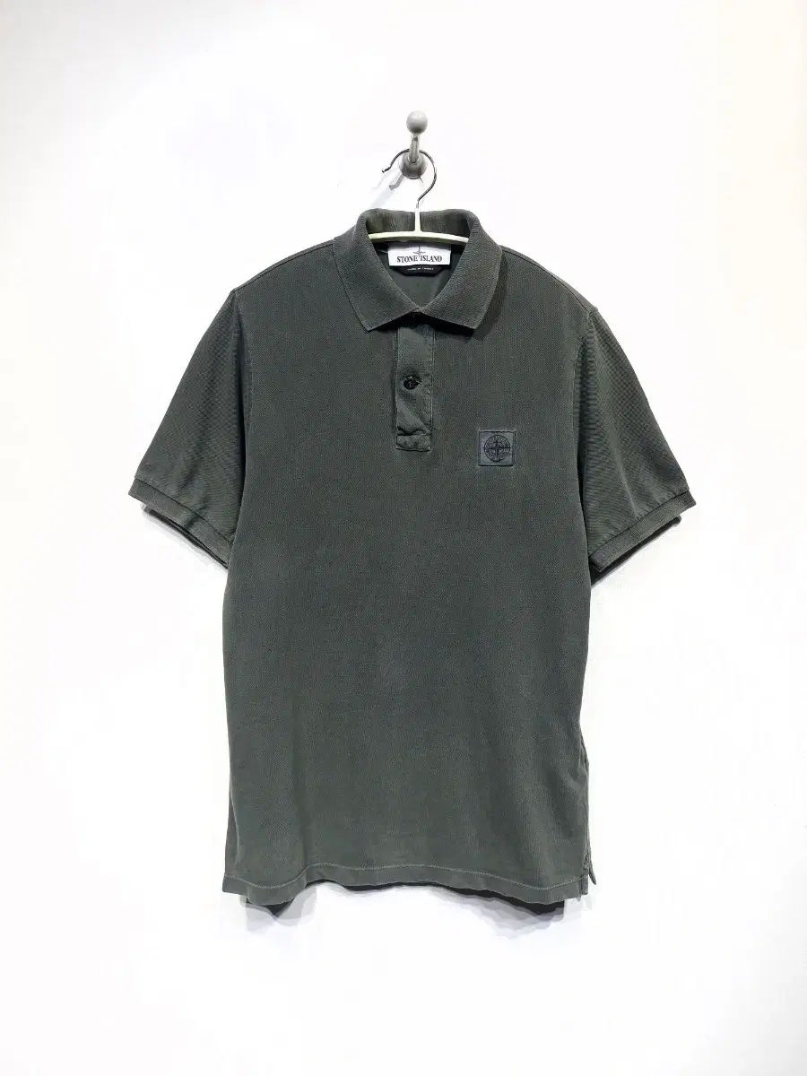 ストーンアイランド(STONE ISLAND) ピグメント カラ Tシャツ