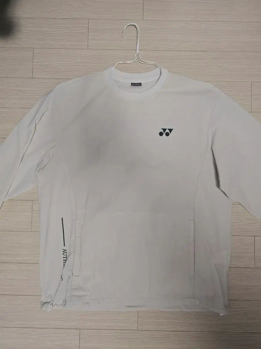 ヨネックス 長袖 Tシャツ ウィンドブレーカー アイボリー