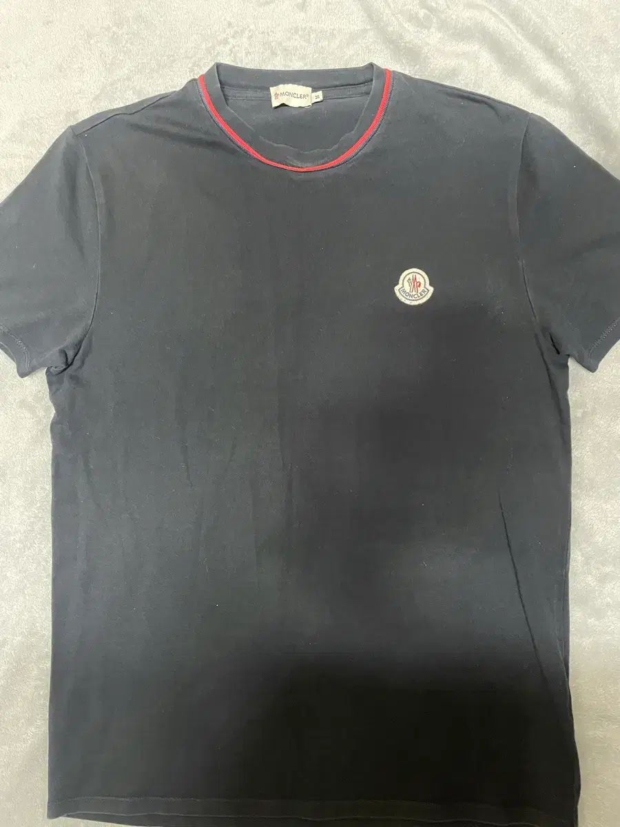 MONCLER モンクレール ロゴワッペン 半袖
