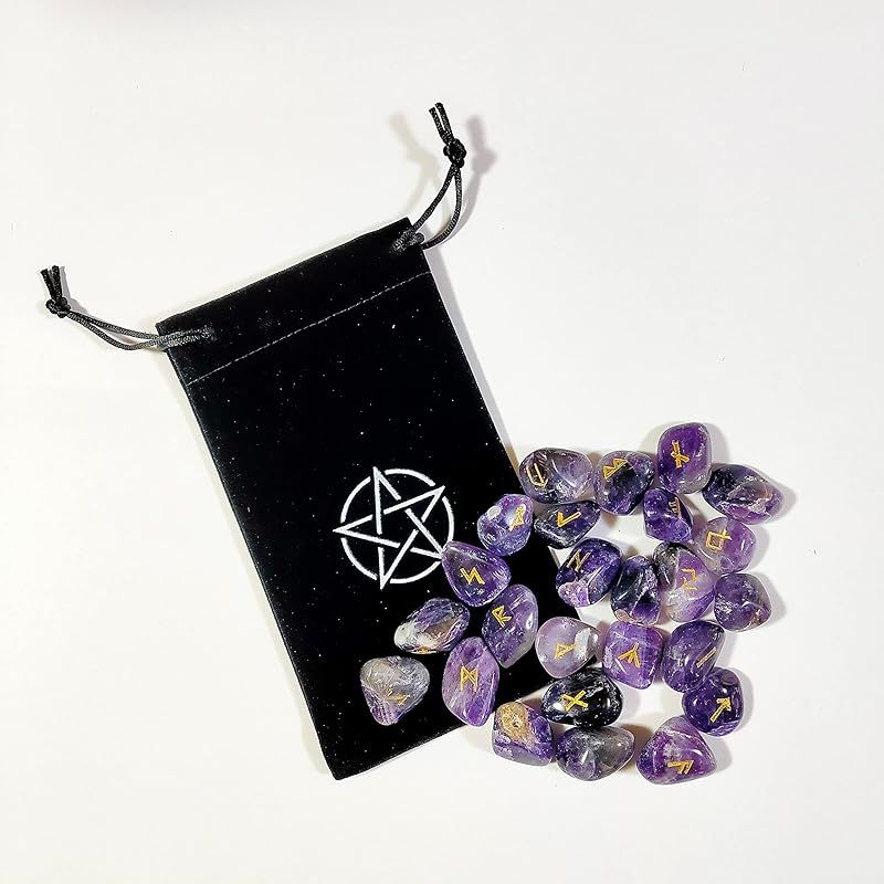【新品】 [セドナの魔法]ルーン占い用 パワーストーンのルーンストーン (アメジスト）天然石 お守り石に使えます。ルーン文字で占い日本語説明書とポーチ付 無料で好きな時に占える