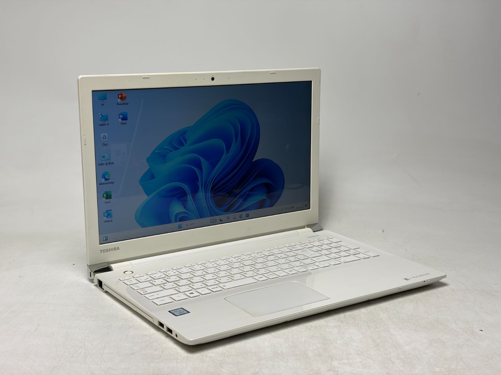 良品】【7 日保証付き】TOSHIBA DynaBook EX/56DW/Intel Core i3-7100U