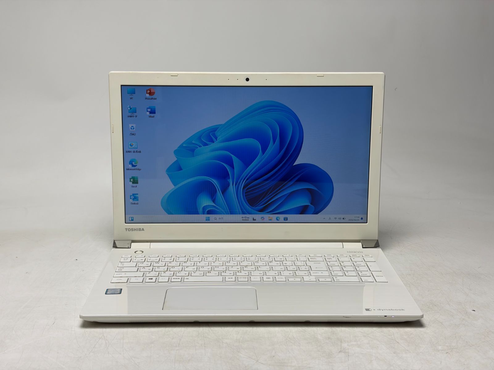 良品】【7 日保証付き】TOSHIBA DynaBook EX/56DW/Intel Core i3-7100U