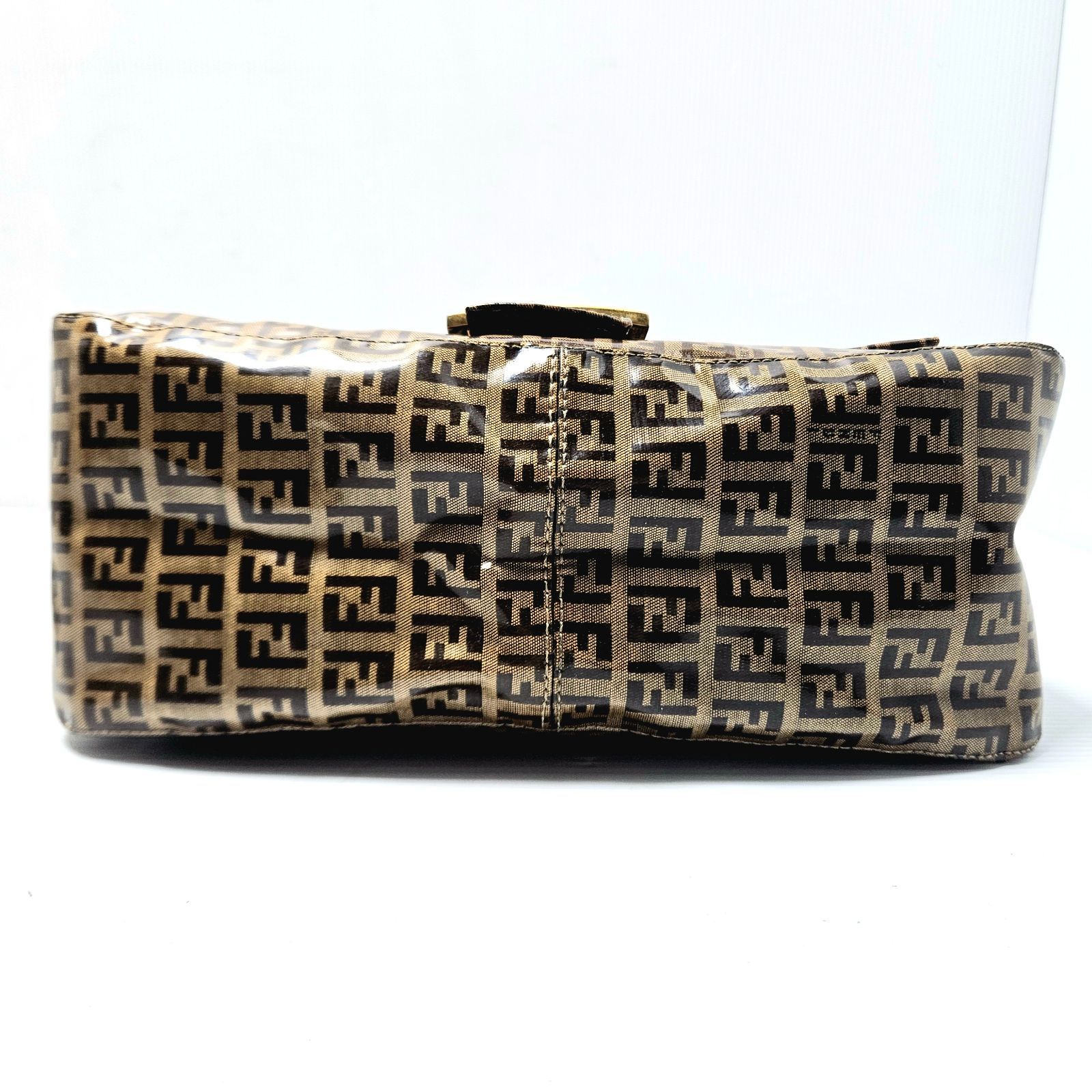 一部ほつれ】FENDI 26325 ズッキーノ ビニール マンマバケット