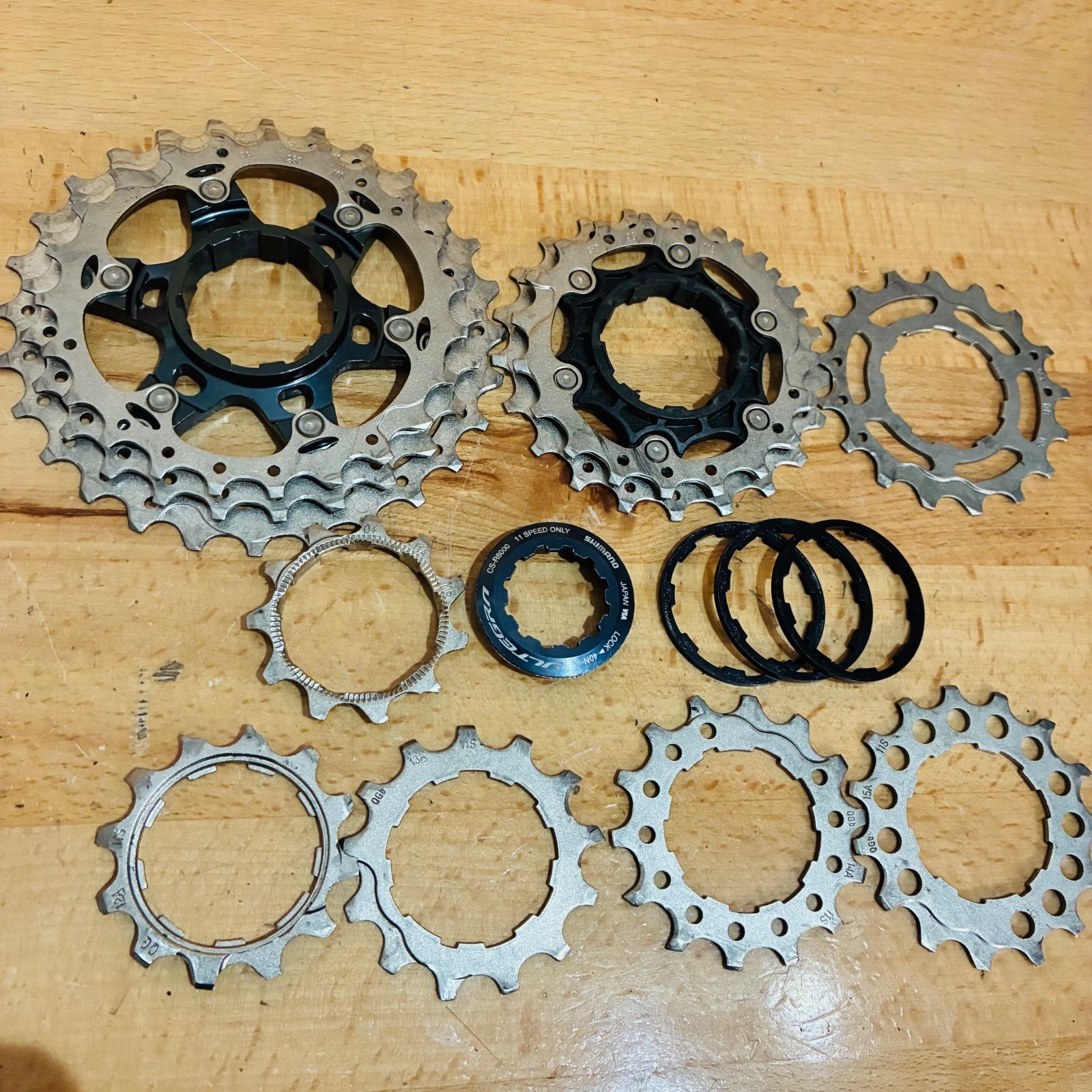 良品】 アルテグラ CS-R8000 11-28T 11s カセット スプロケット シマノ 