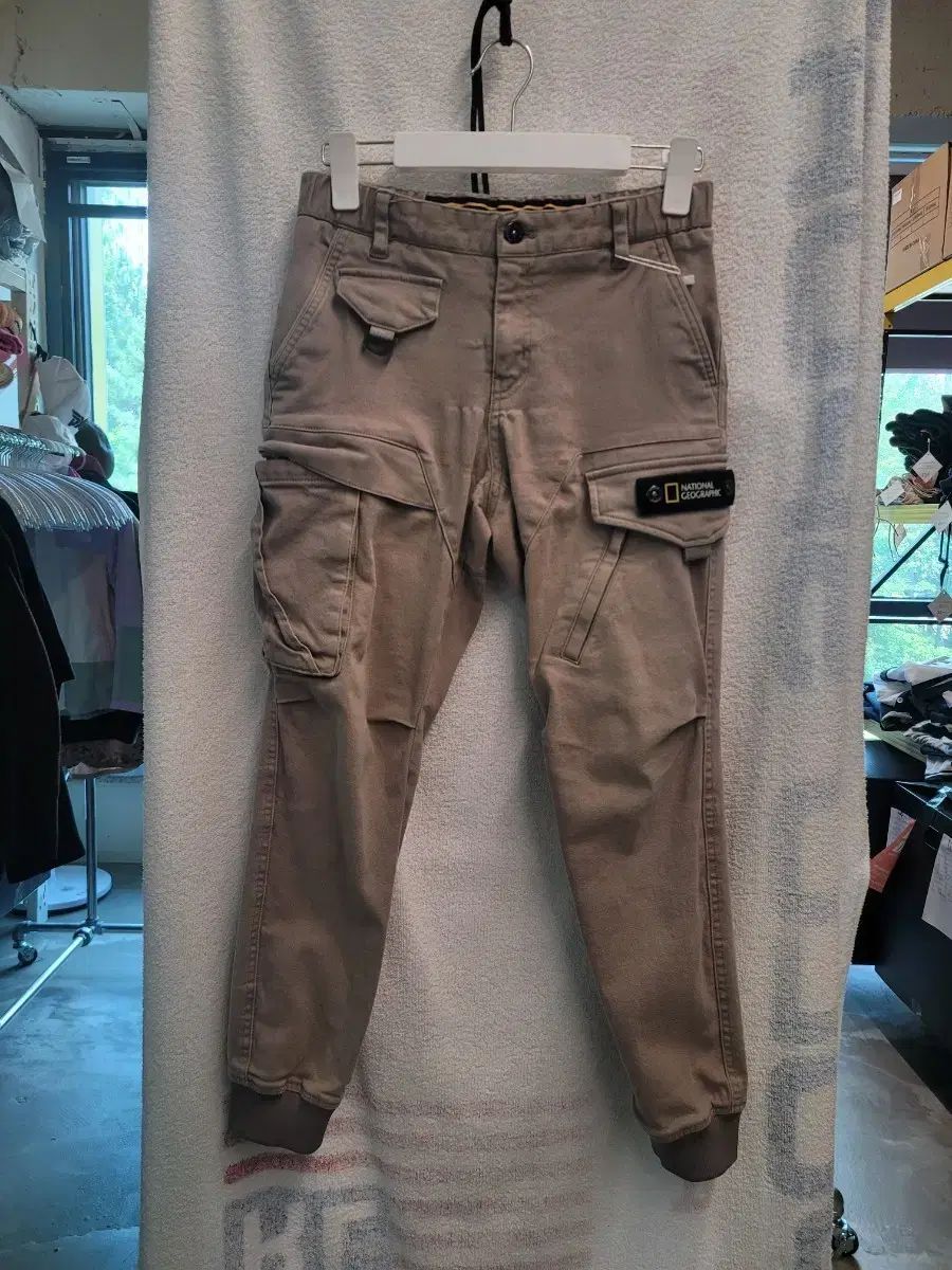 NATIONALGEOCRAPHIC カーゴ ジョガーパンツ レディース 67 25 26 ほぼ新品