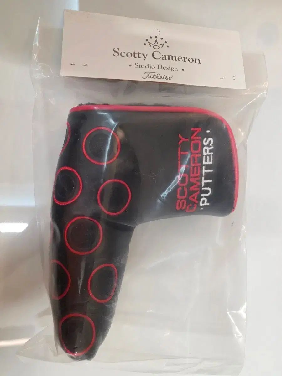Scotty Cameron スタジオ デザイン パター COVER ブラック/レッド 6,397円