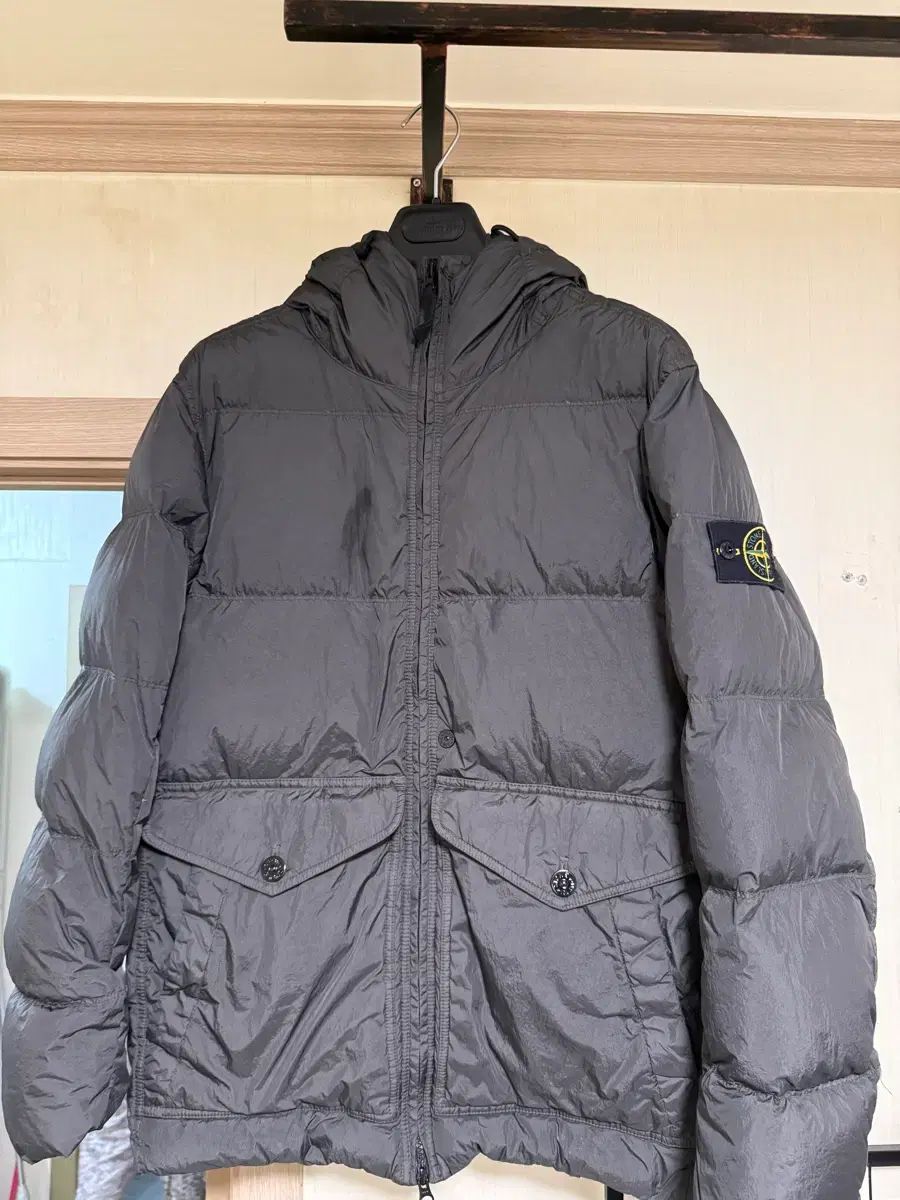 24FW ストーンアイランド クリンクルレップス ダウン m