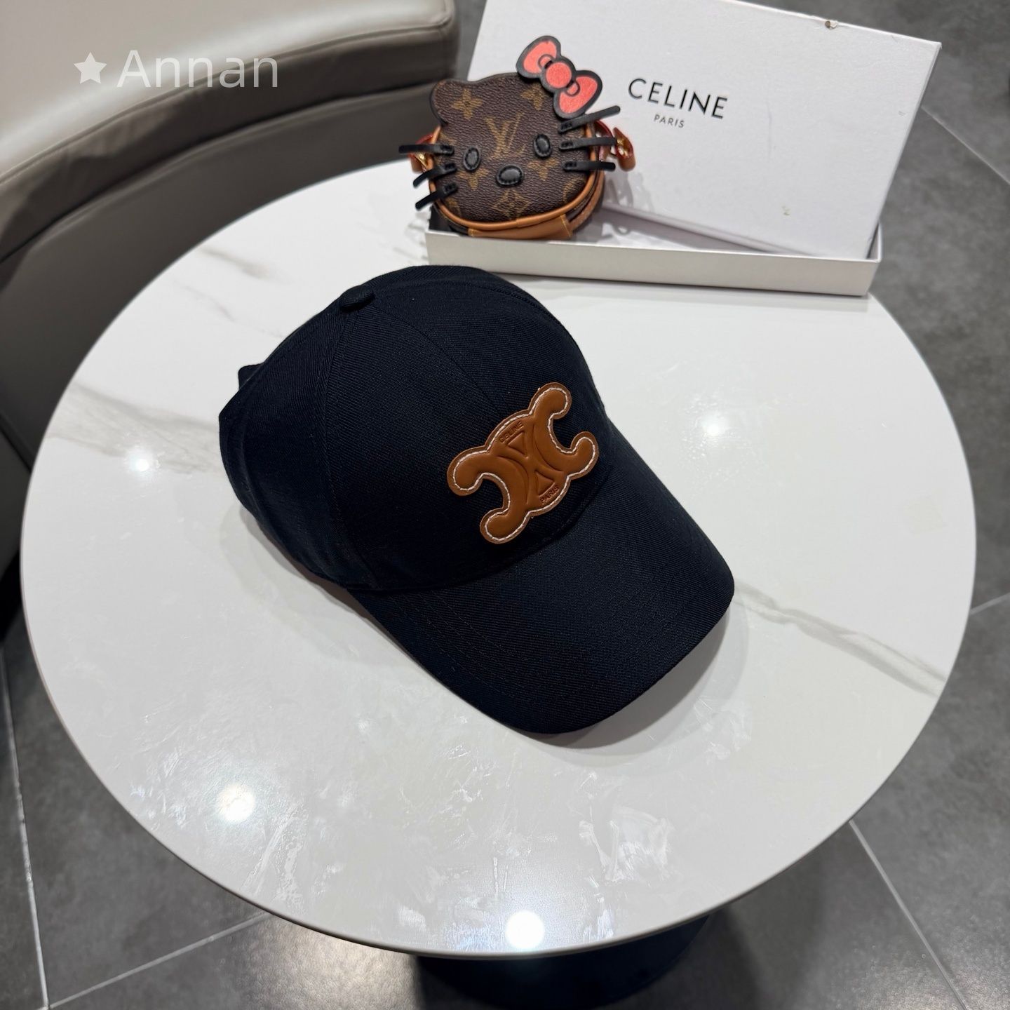 即完売 本日特価 超美品新品 CELINE セリーヌ キャップ 帽子 メンズ レディース ユニセックス｜詳細画像