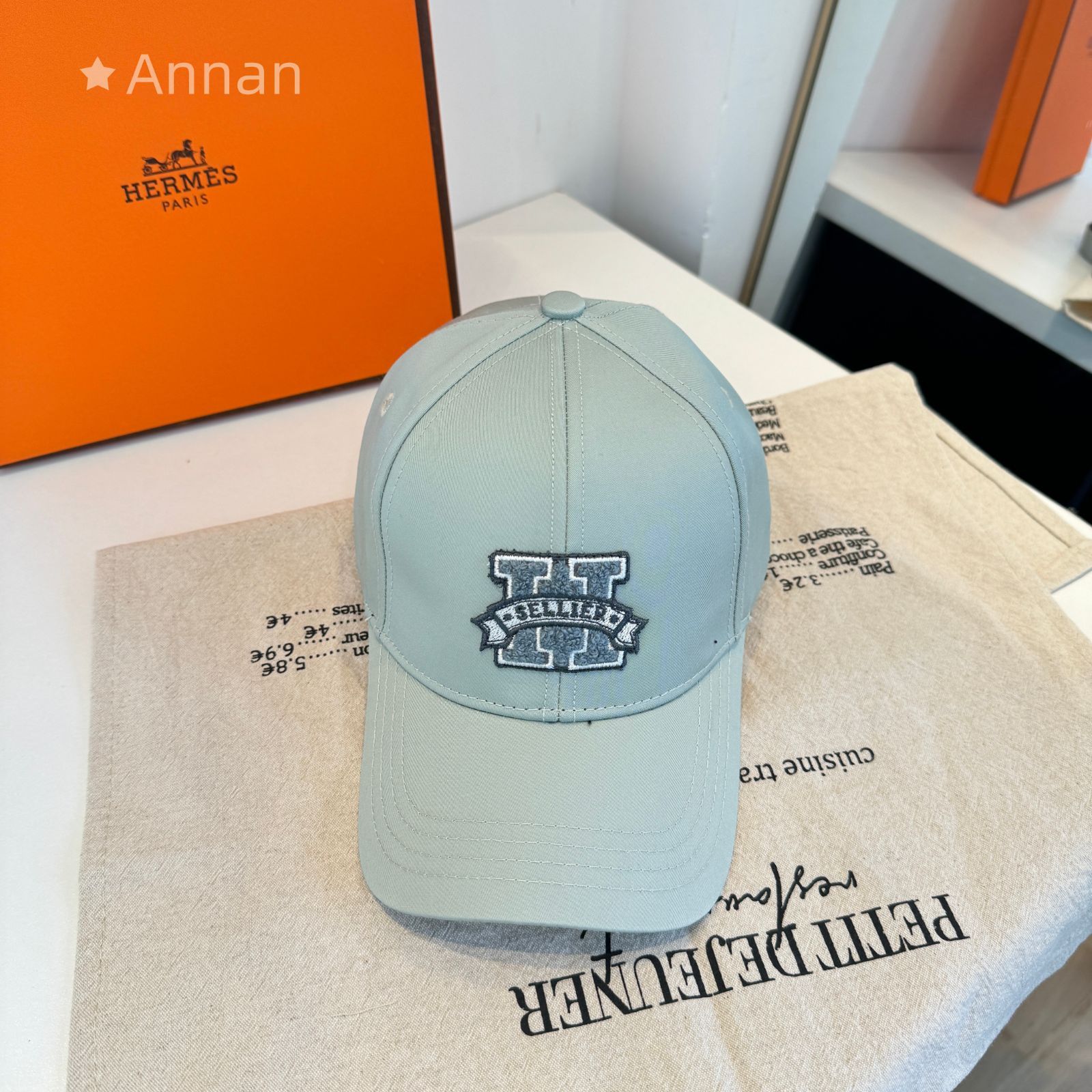 希少 新品 新品 HERMES エルメス キャップ 帽子 メンズ レディース ユニセックス