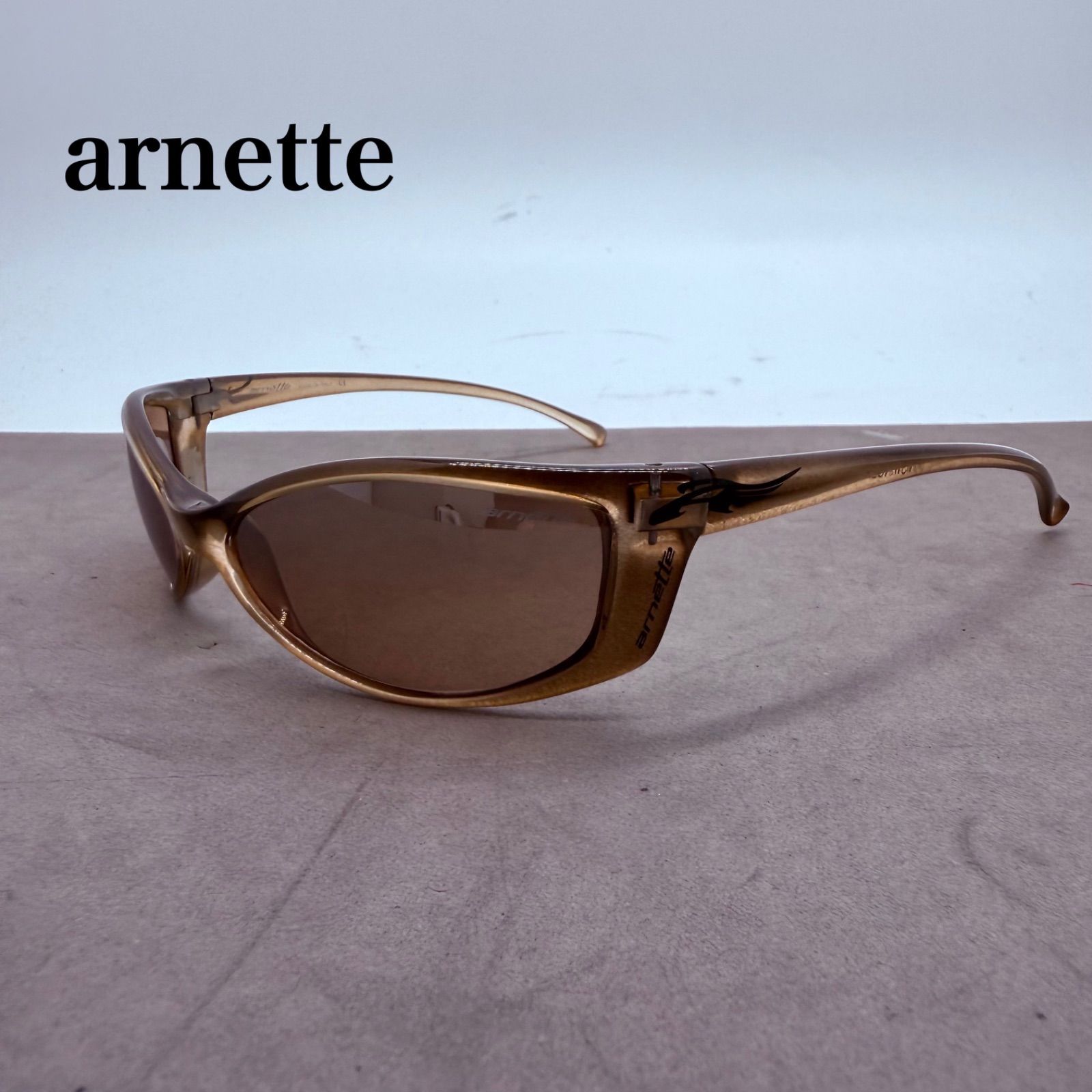 arnette 00s italy tech archive miniswinger cyber sunglasses