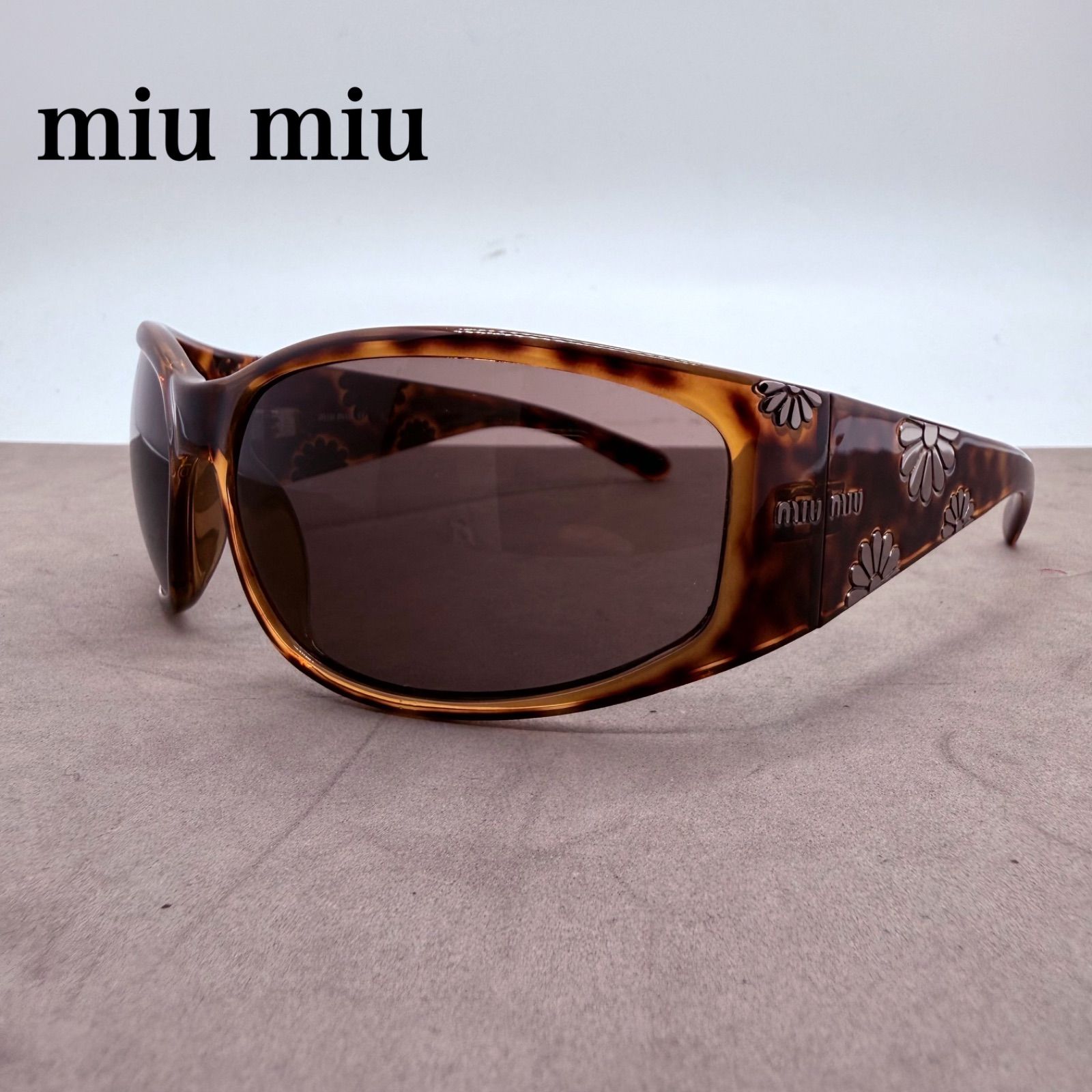 MIU MIU 00s archive flower logo sunglasses SMU15F ミュウミュウ 花柄 サイドロゴ サングラス アーカイブ 平成 レア セレブ