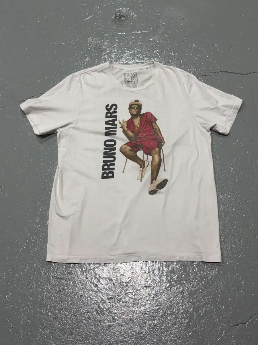 2018 ブルーノ・マーズ(Bruno Mars) ワールドツアー Tシャツ 6,369円