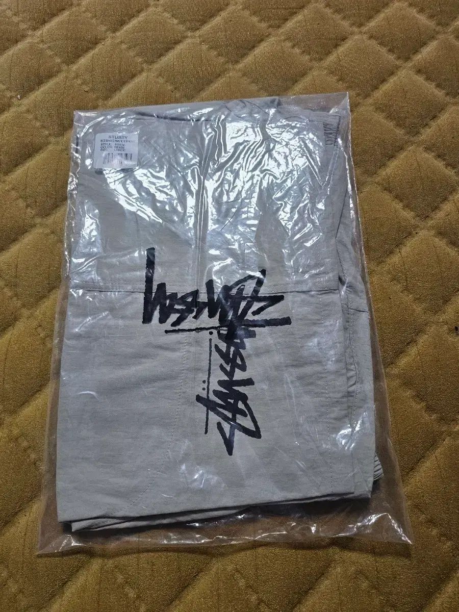 STUSSY ベーシック ロゴ ハーフパンツ L
