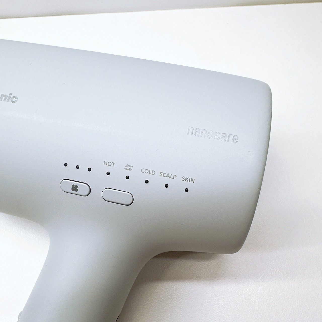 ほぼ未使用＊ノズル付き》 Panasonic ナノケア ドライヤー EH-NA0J eh 