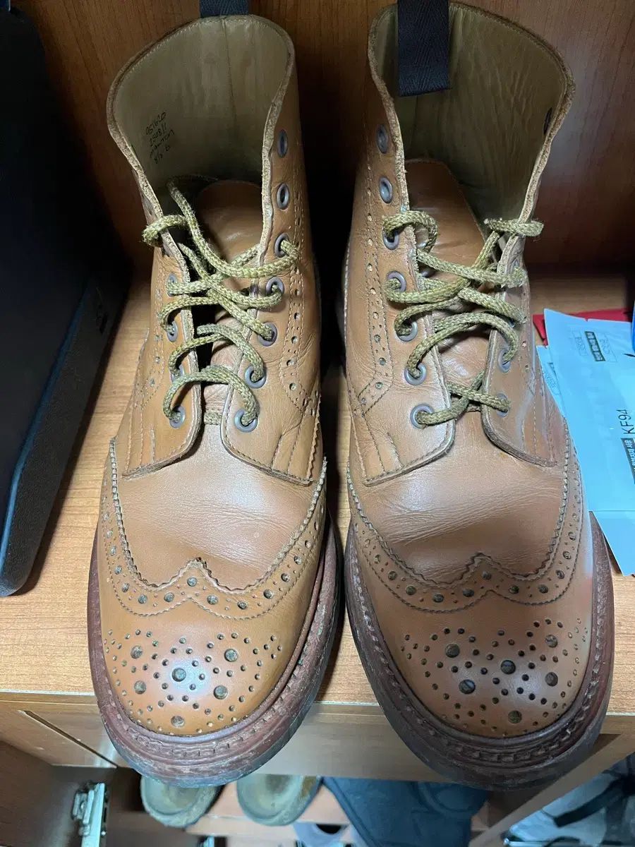 トリッカーズ マル 통 (ストウ) UK 8 5 足囲 6 フィット 275 C shade
