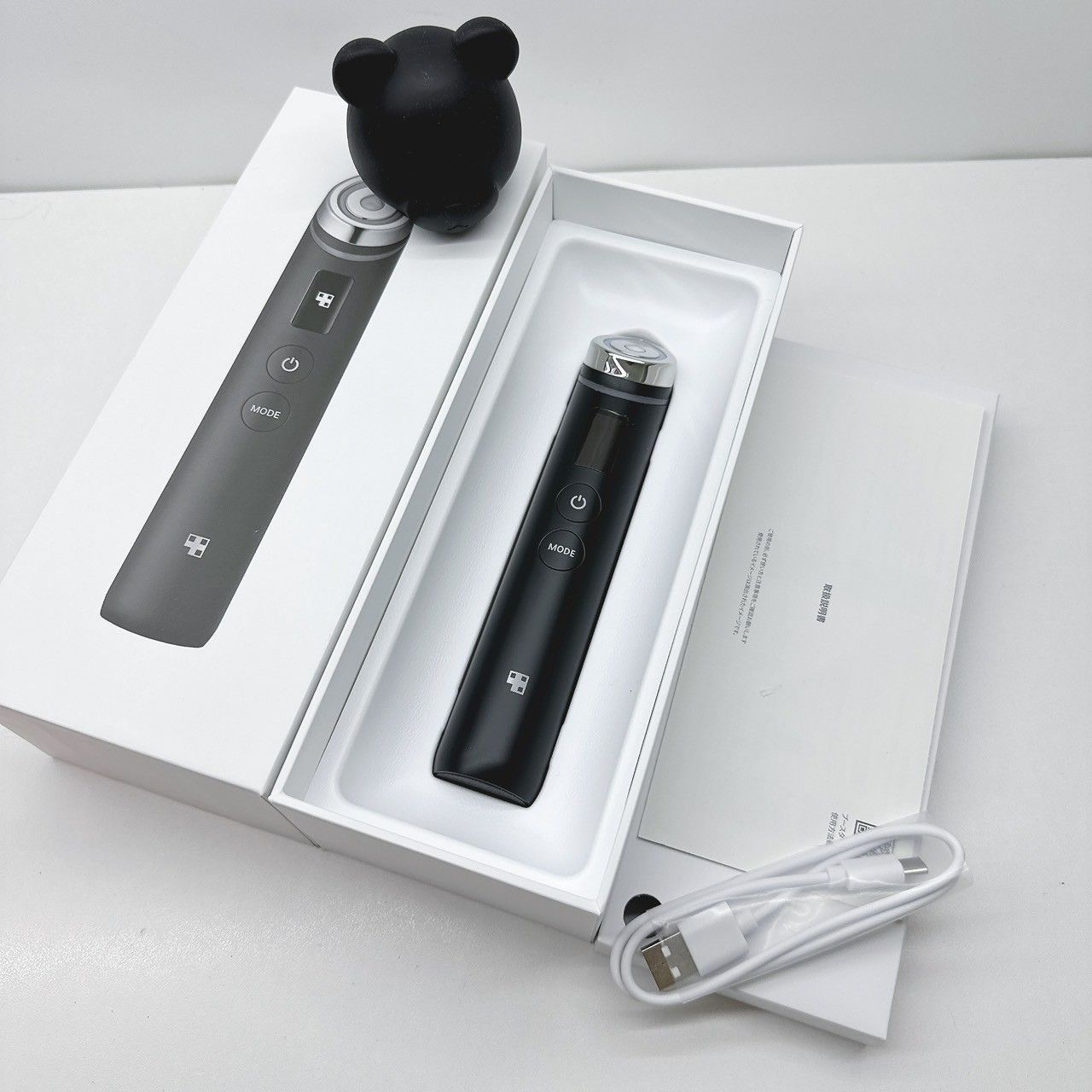 《新品同様＊付属品完備》 メディキューブ ブースター プロ AGE-R EMS MEDICUBE Medicube Booster Pro ,2605N036