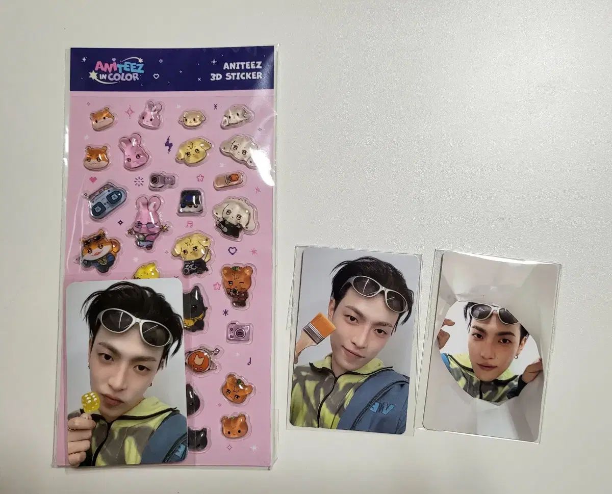 ATEEZ（エイティーズ・アチズ） アチズ アニメTシャツ ホンジュン（HONGJOONG） セット