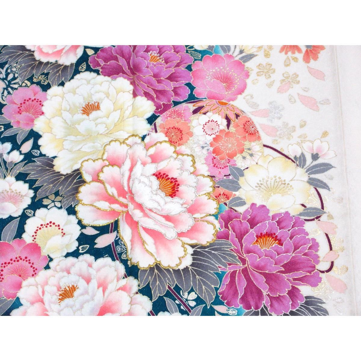 振袖 銀通しボカシ染 友禅金彩加工 刺繍入り - メルカリ