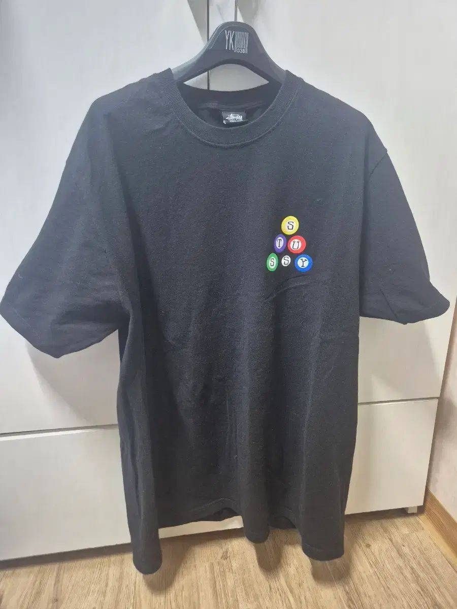 STUSSY ステューシー ビリヤード 8ボール 半袖Tシャツ ブラック Lサイズ