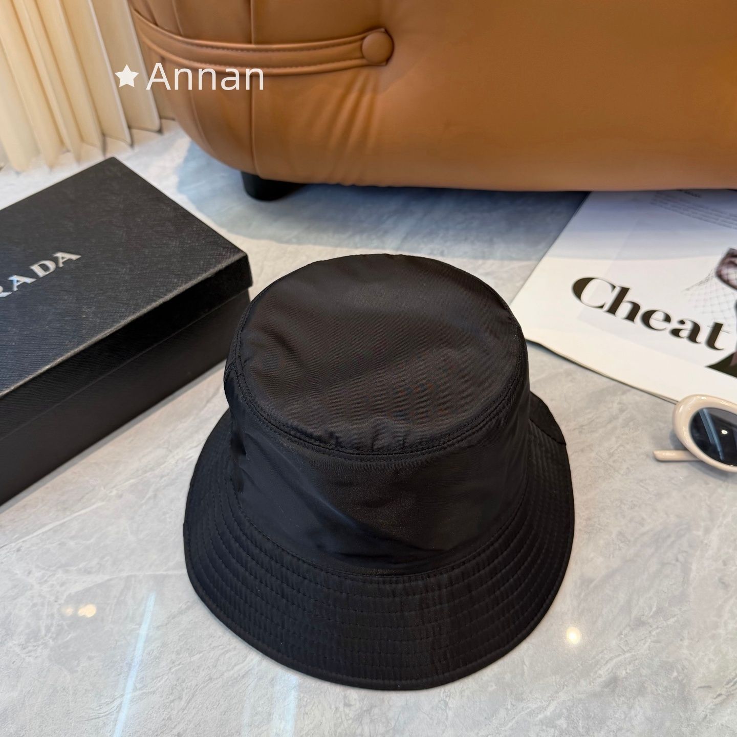 送料込☆ 超美品新品 PRADA プラダ バケットハット 帽子 メンズ