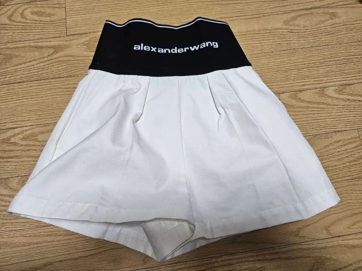 Alexander Wang サファリ ショーツ 0