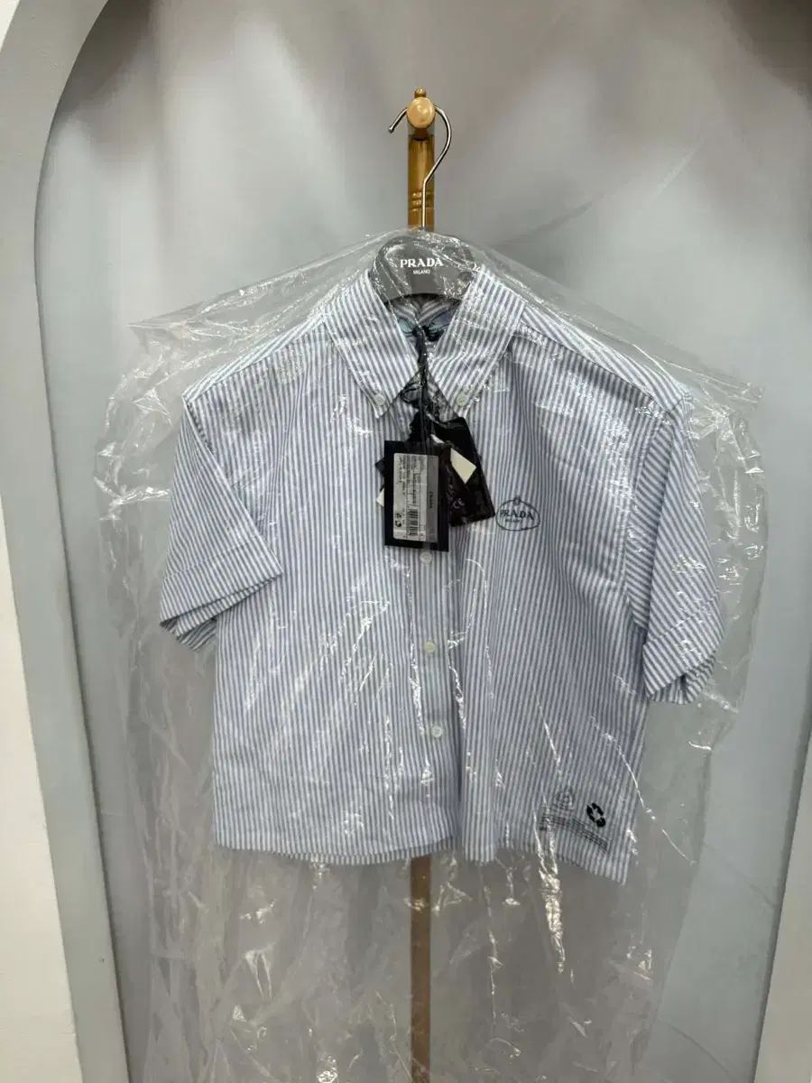 新品 トム・ブラウン ストライプ シャツ 半袖 36サイズ