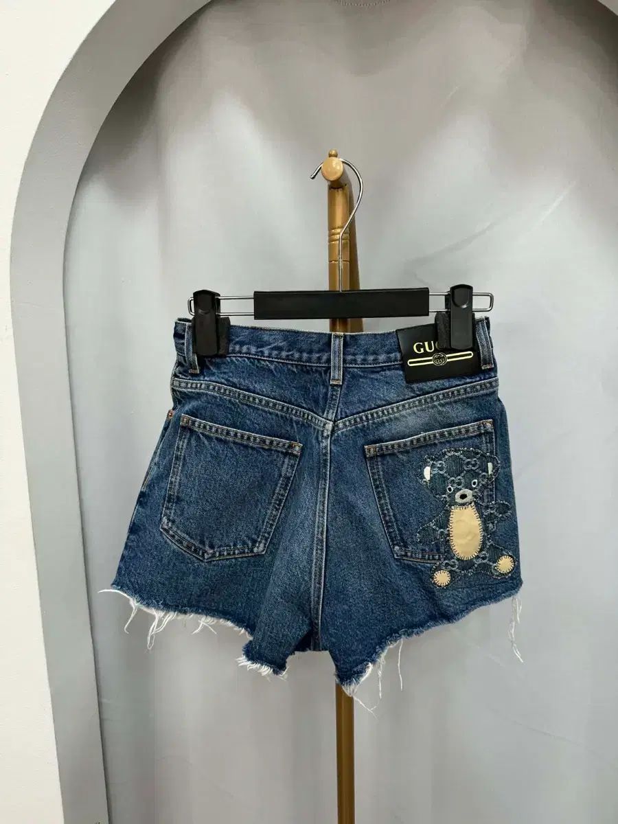 デパート購入 グッチ ハーフパンツ デニムパンツ 26サイズ
