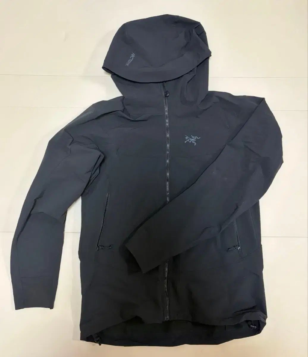 ARC'TERYX GAMMA(ガンマ) WHO(フー)ディ M
