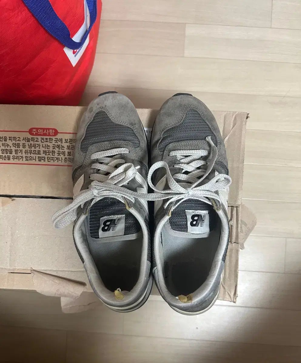 ニューバランス 990v1 gray 275