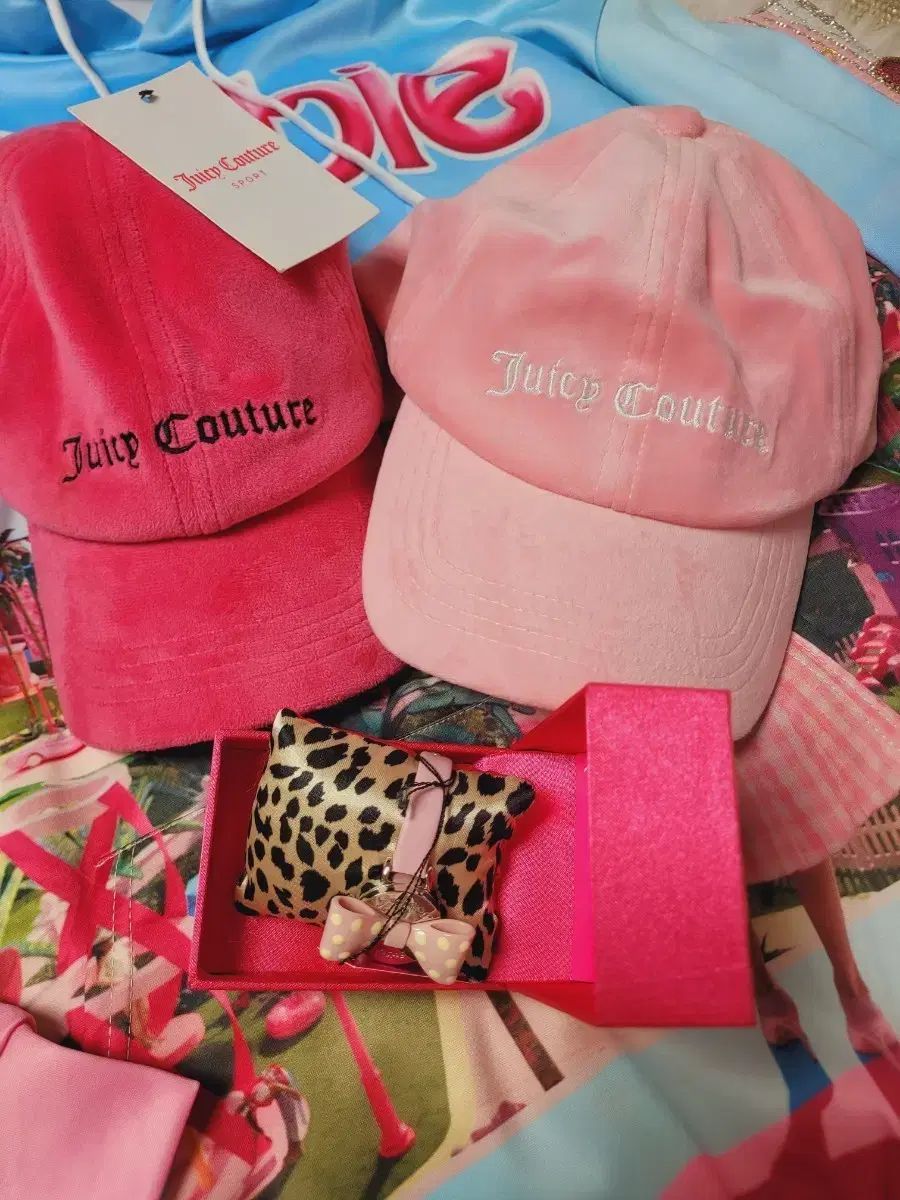 JUICY COUTURE ジューシークチュール ツアーベルベット ベースボールキャップ ピンク 帽子 SET セット