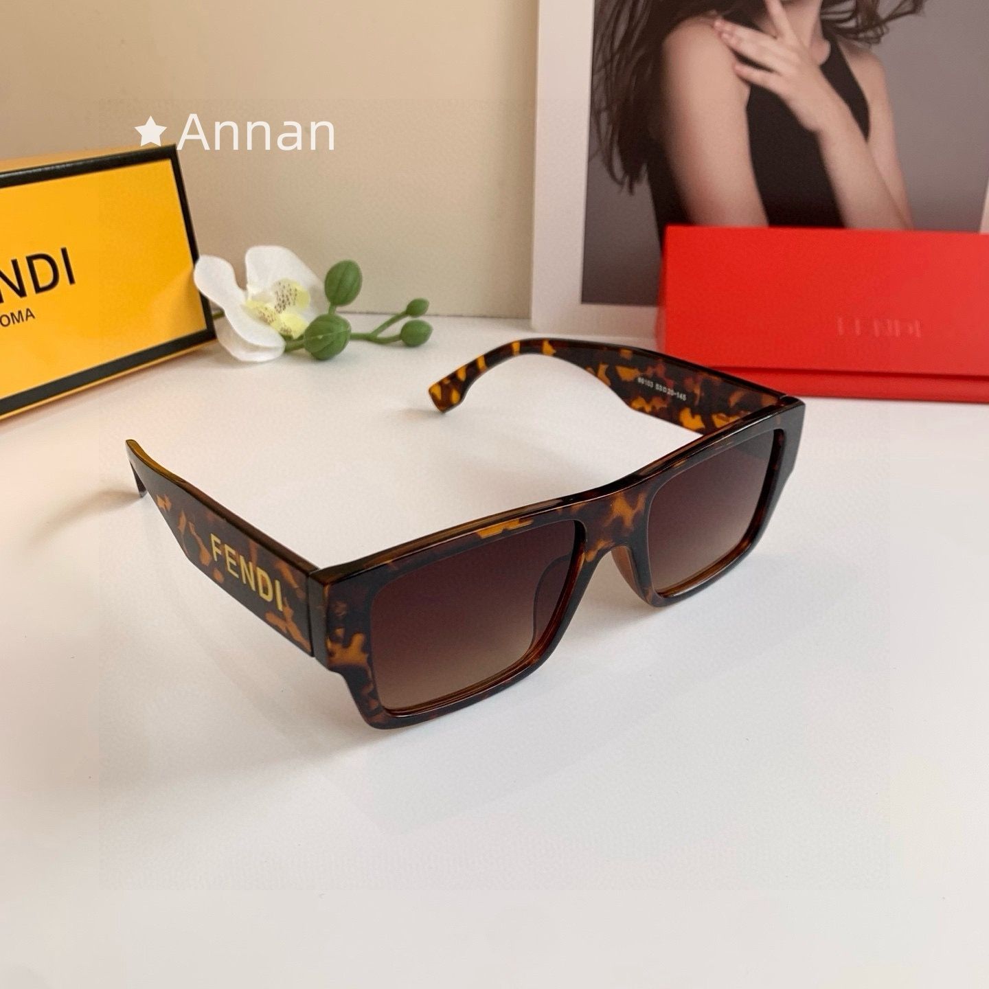 大人気 極美新品 FENDI フェンディ サングラス メンズ レディース ユニセックス