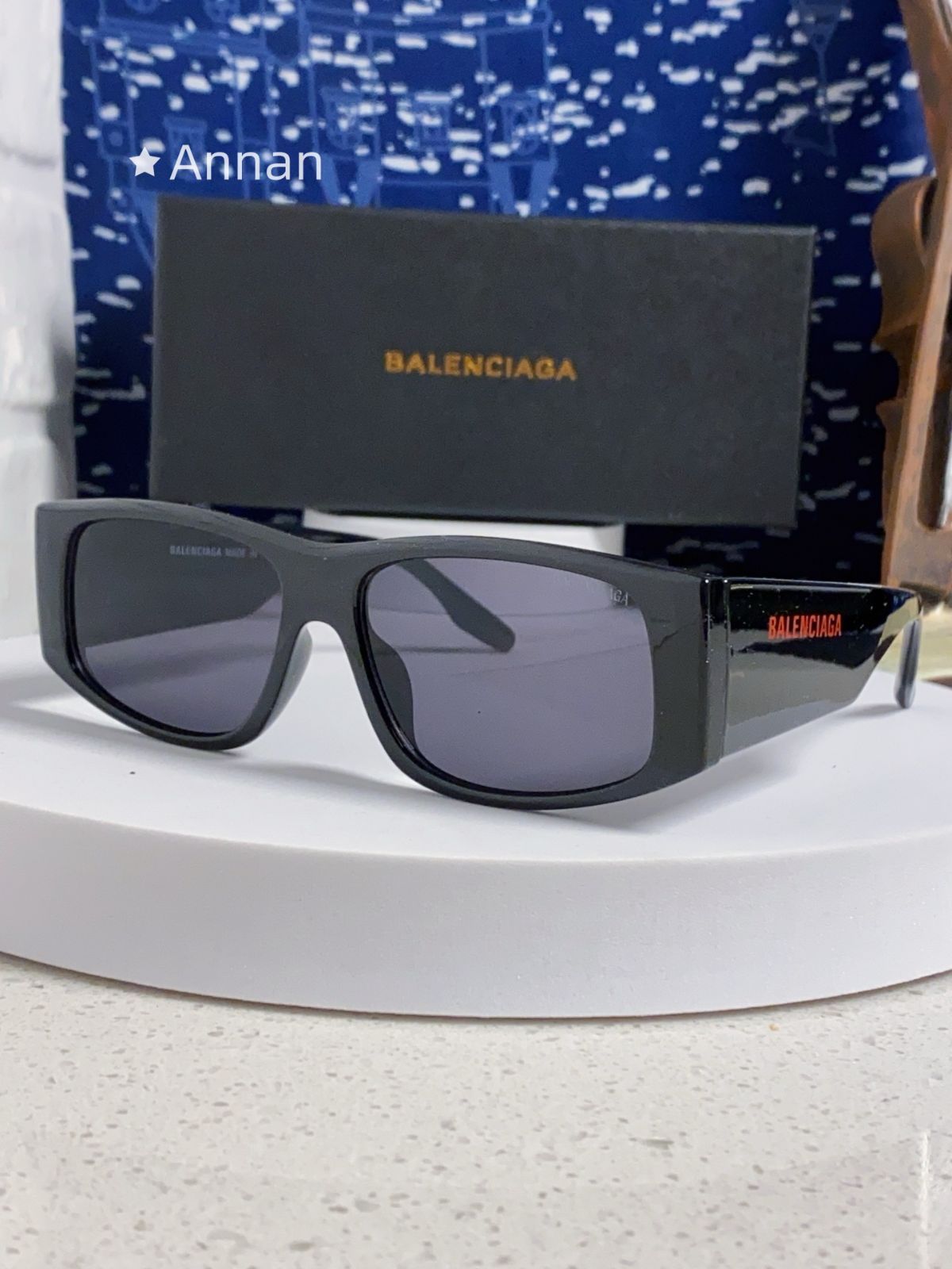 送料無料 新品！新品 BALENCIAGA バレンシアガ サングラス メンズ レディース ユニセックス