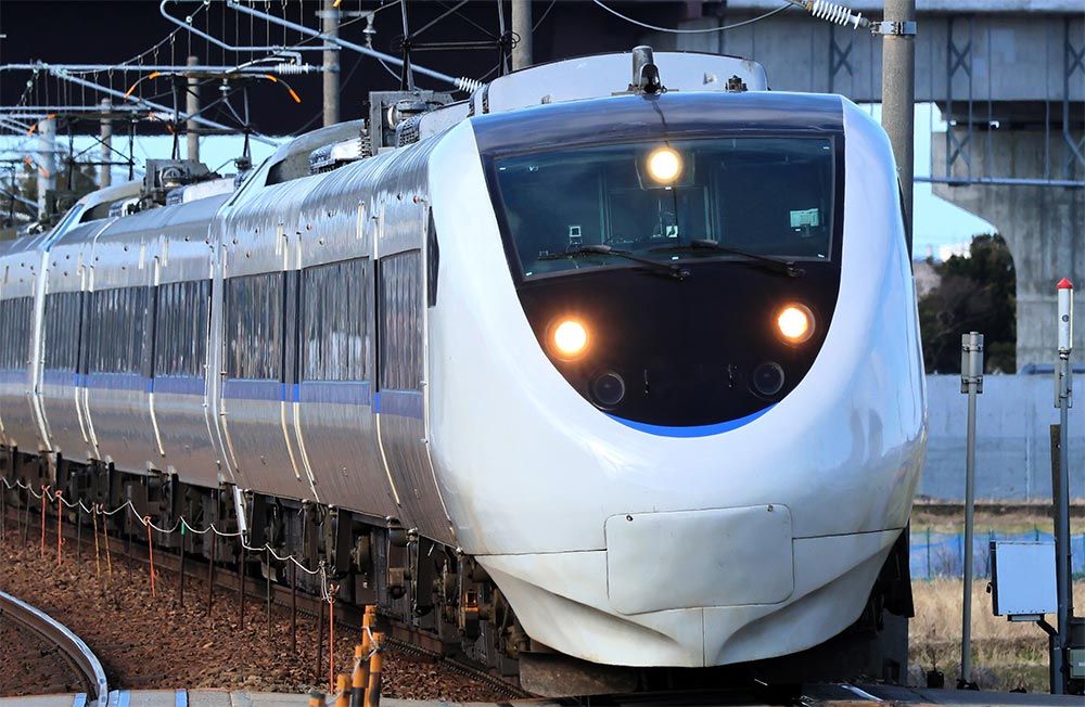681系「サンダーバード」（リニューアル車） 増結編成 3両セット