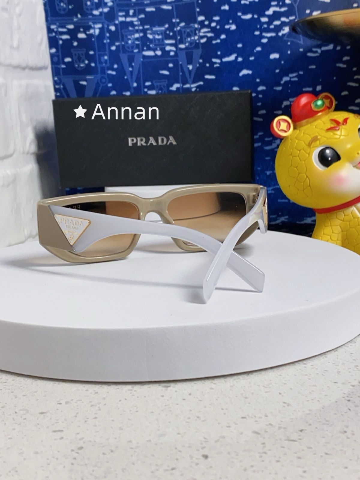 新製品 本日特価 美新品 PRADA プラダ サングラス メンズ レディース