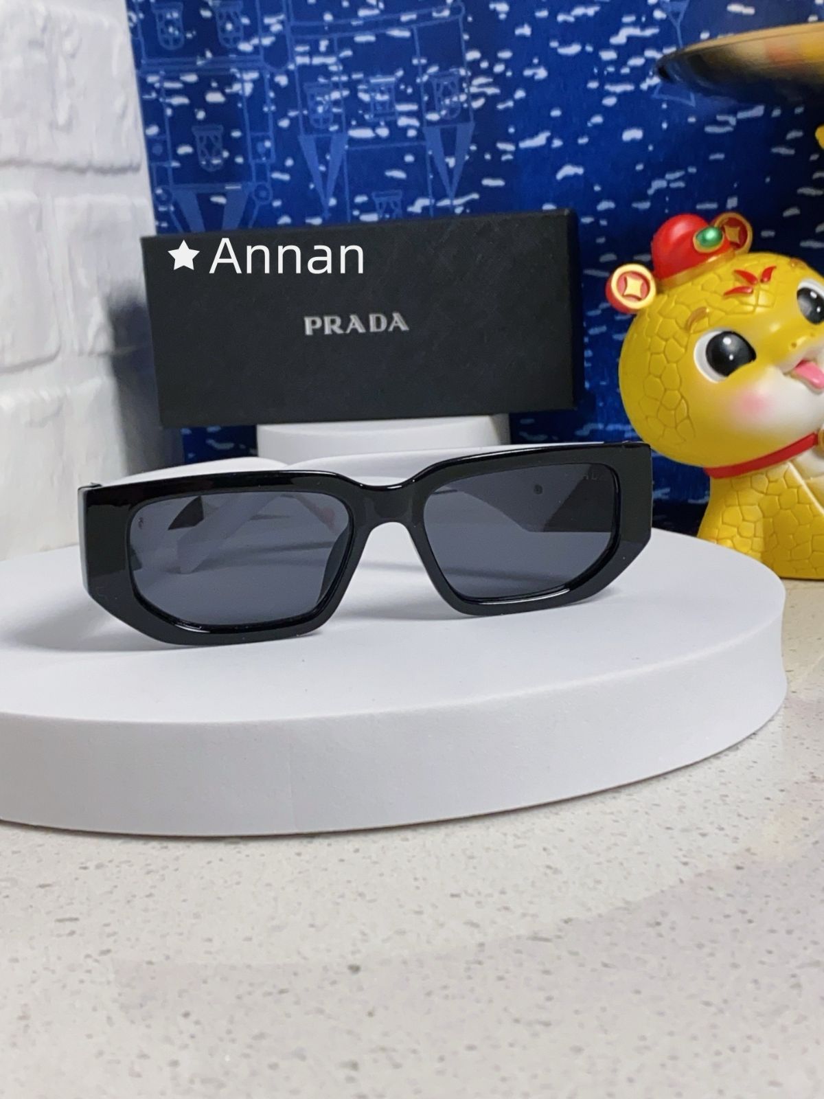 プラダ PRADA サングラス 未使用 破格 破格 可愛 美新品 PRADA プラダ サングラス メンズ レディース ユニ