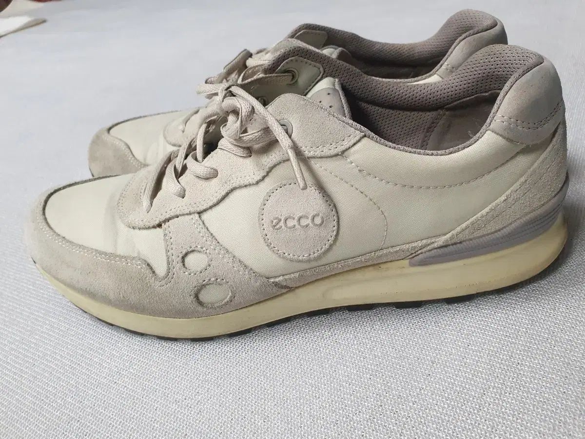 エコー ecco スニーカー 275