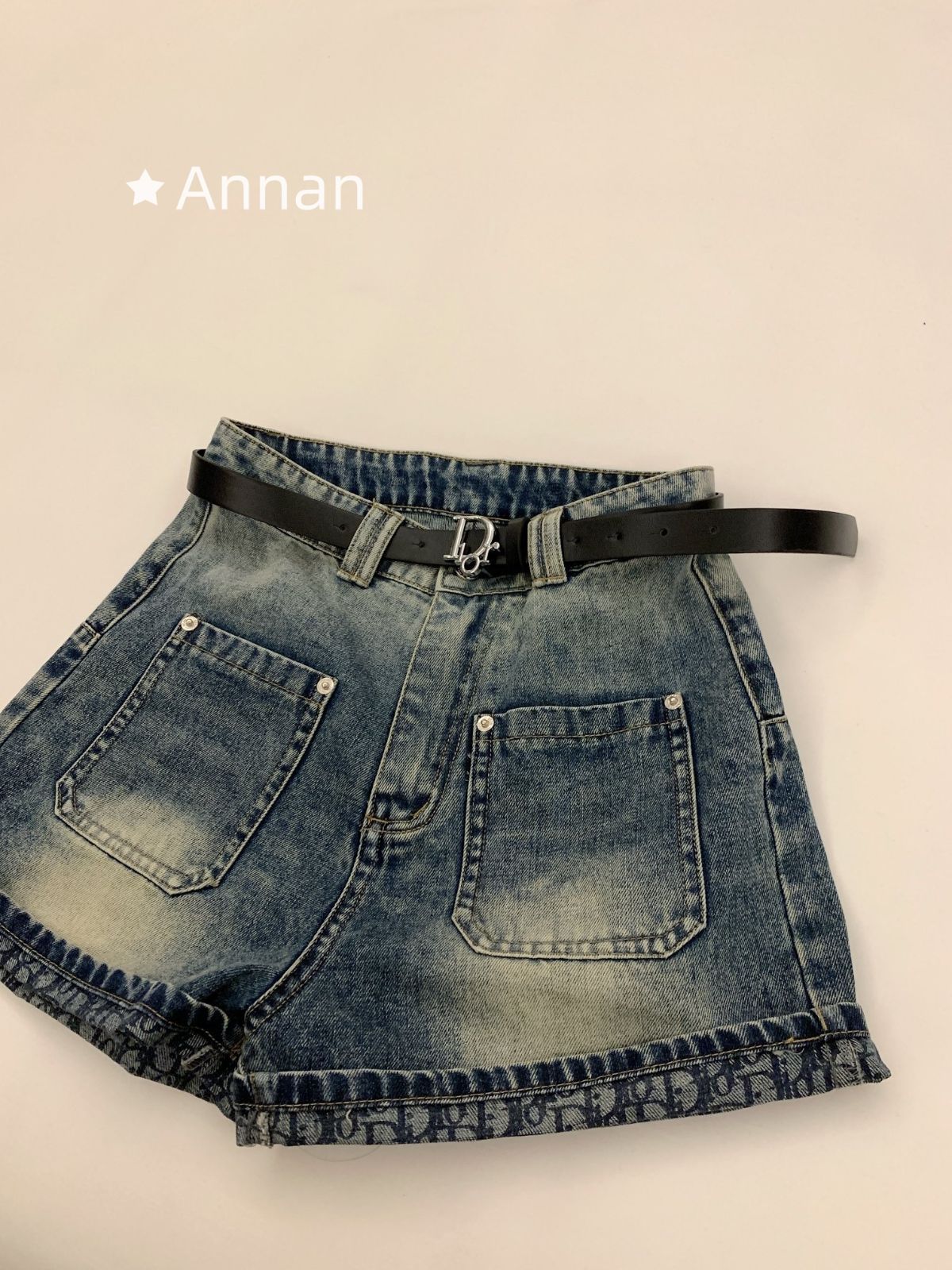 送料込☆ 超美品新品 CHRISTIAN DIOR クリスチャン ディオール ショートパンツ ハーフパンツ レディース