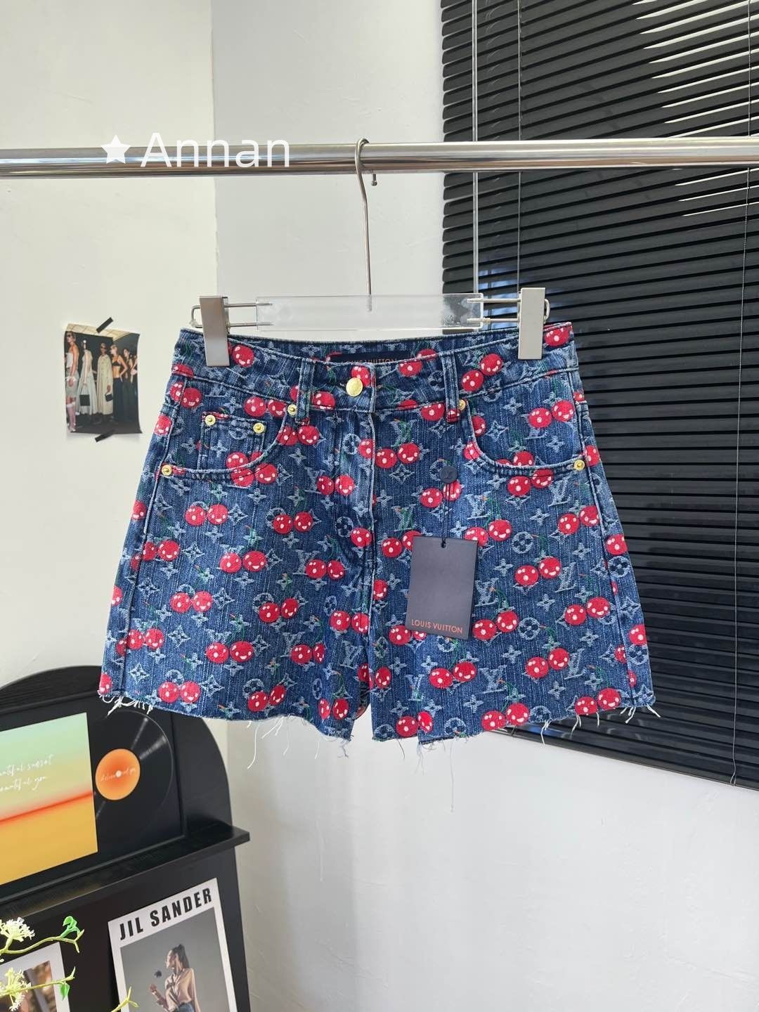 激レア 限定品新型新品 LV LOUIS VUITTON ルイヴィトン ショートパンツ ハーフパンツ レディース