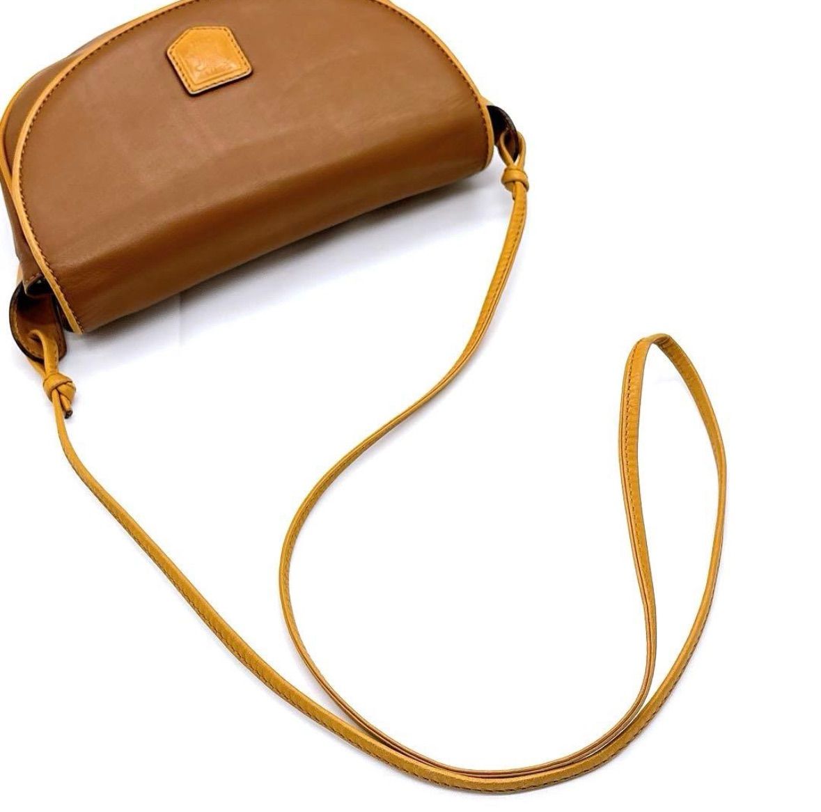 極美品】セリーヌ CELINE ロゴ型押し ショルダーバッグ ブラウン 正規 