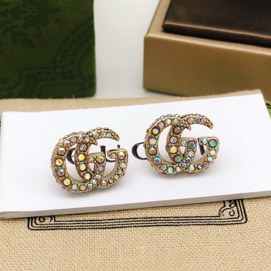 状態良 期間限定☆新品 GUCCI グッチ ルイヴィトン ピアス レディース 結婚式 卒業式 清楚 イベント 入学式