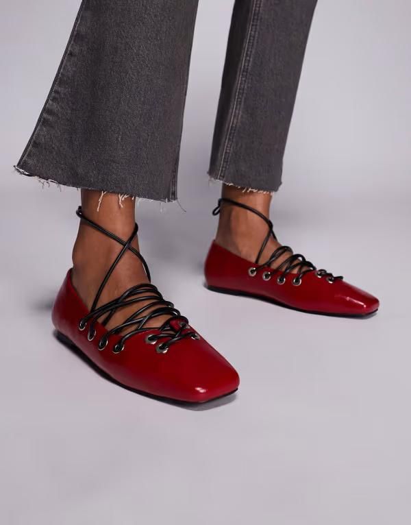 パブリックデザイア レディース シューズ ブーツ・レインブーツ レース Public Desire lace up shoes in cherry Cherry Red レッド