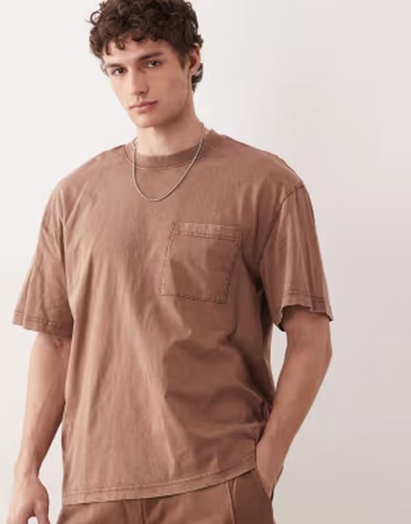 オンリーアンドサンズ メンズ トップス Tシャツ ONLY SONSuper oversized tshirt in washedowntown brown ブラウン